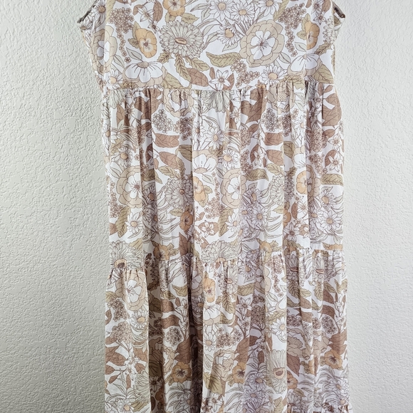 Charlie Holiday Isabella Maxi Tiered Dress 2 - Picture 10 of 14